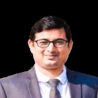 Portrait of the International Head of Sourcing and Business Development